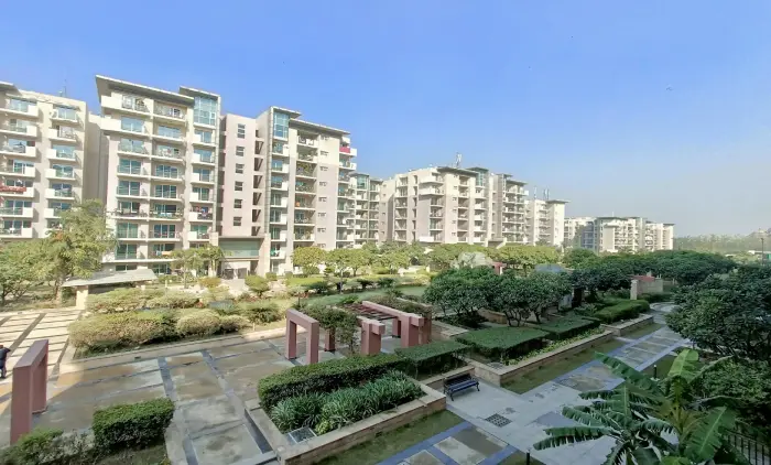 3bhk flat in common wealth games village for sale & Rent
