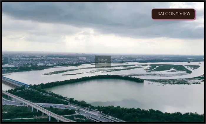 Balcony view from Nova Residences Supertech Supernova Noida, premium apartment in Sector 94