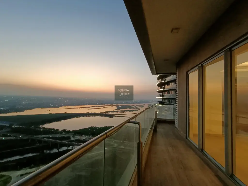 Balcony view from penthouse in Nova East Supertech Supernova Noida
