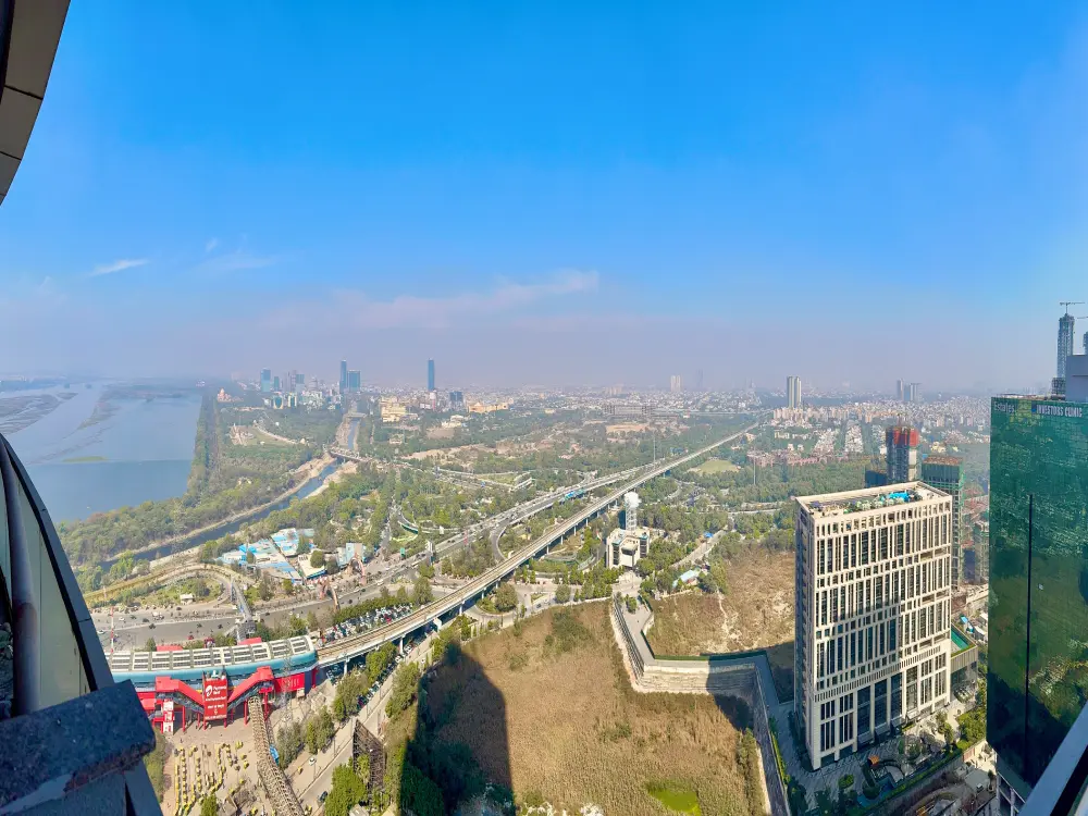 Panorama 32 sunrise river view apartment Supernova Noida